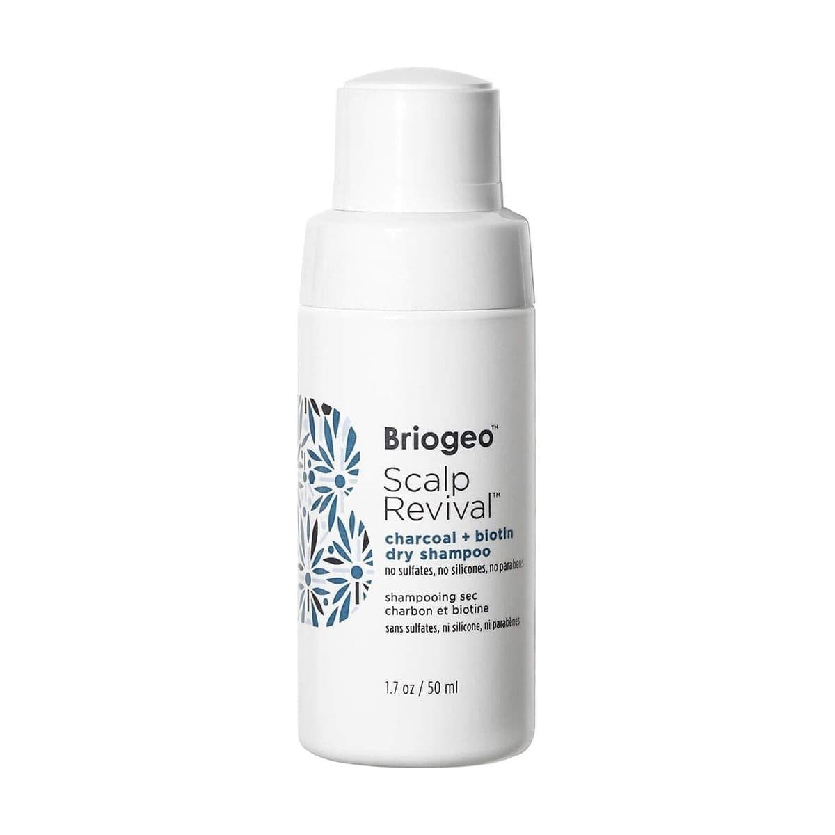 Embalagem de Shampoo a Seco Briogeo Scalp Revival™ Charcoal + Biotin Dry Shampoo